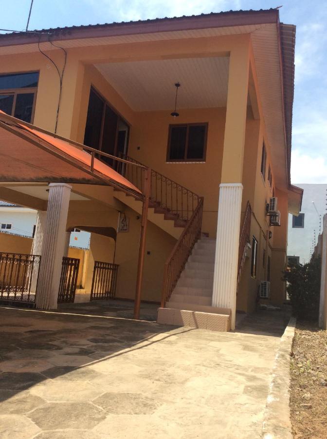 East Airport Suites4 -Private Room Accra Exterior foto