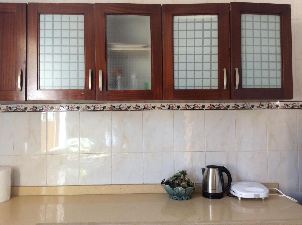 East Airport Suites4 -Private Room Accra Exterior foto