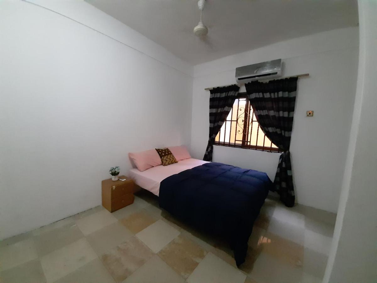 East Airport Suites4 -Private Room Accra Exterior foto